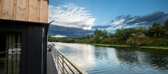 Logement Flottant Atypique "Le Tribord"