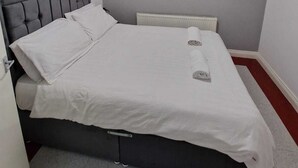 Uklassifisert bilde, 3 av 4, knapp