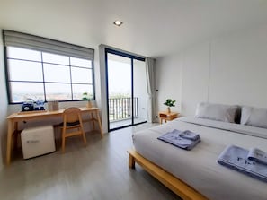 Hypo-allergenic bedding, desk, blackout curtains, free WiFi - Tassana Place Boutique Hotel Bansuan (Chonburi)