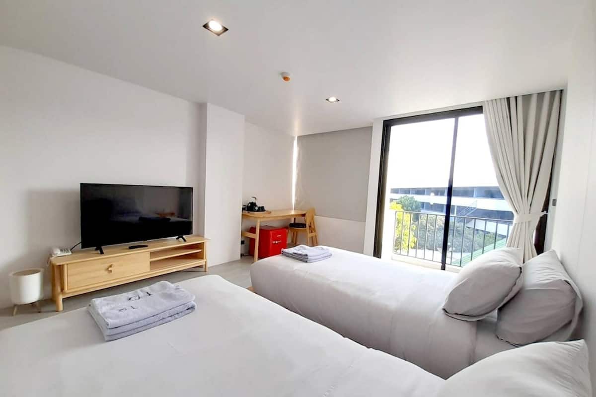 Superior Twin kamer | 1 slaapkamer, hypoallergeen beddengoed, een bureau