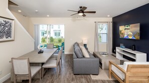 Cottage, Multiple Beds, Patio, Garden View | Living area