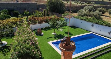 Wide Casa Rural for to 16 persons, ideal for family and friends with games room.