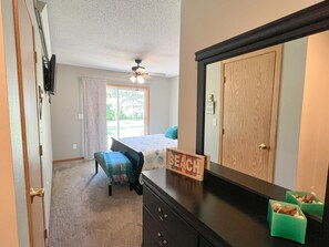 3 chambres, lit parapluie, accès Internet, draps fournis