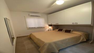 1 Schlafzimmer, BĂŒgeleisen/BĂŒgelbrett, kostenloses WLAN, BettwĂ€sche