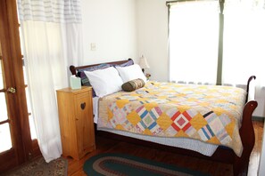 1 bedroom, individually decorated, individually furnished, free WiFi - Shalom Chalet (Hot Springs Village)