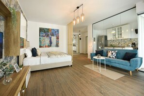 Schreibtisch, Bügeleisen/Bügelbrett, WLAN, Bettwäsche