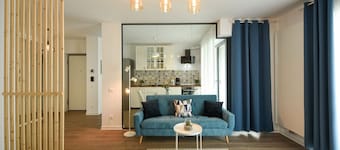 THE POETS HOUSE | Cloud9 Artsy Studio