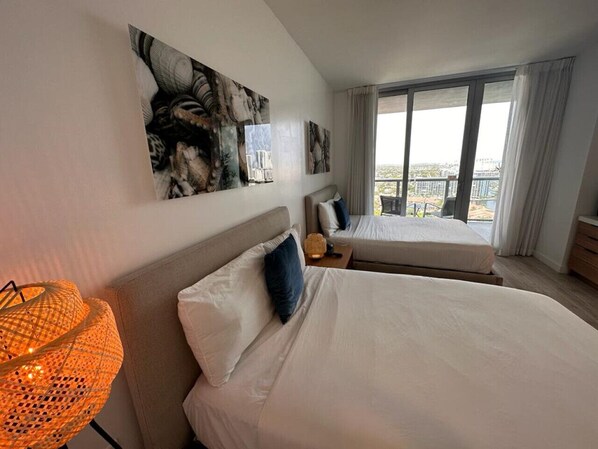 1 chambre, bureau, fer et planche à repasser, Wi-Fi