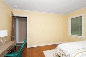 House, Multiple Beds, Kitchen | 3 bedrooms, individually decorated, individually furnished, free WiFi