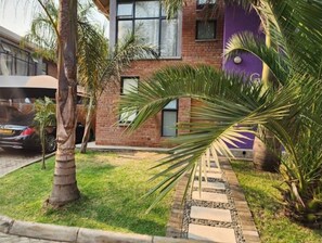 Property grounds - Spacious, Stylish Modern Living (Harare)