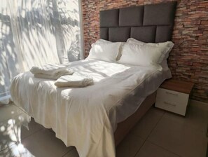 3 bedrooms - Spacious, Stylish Modern Living (Harare)