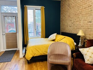 1 bedroom, iron/ironing board, bed sheets