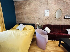 1 bedroom, iron/ironing board, bed sheets