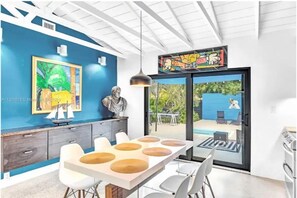 Dining - Ydarshhome (Oakland Park)