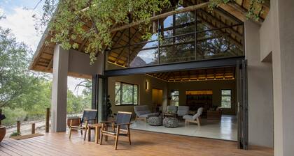 Cape Vulture Lodge