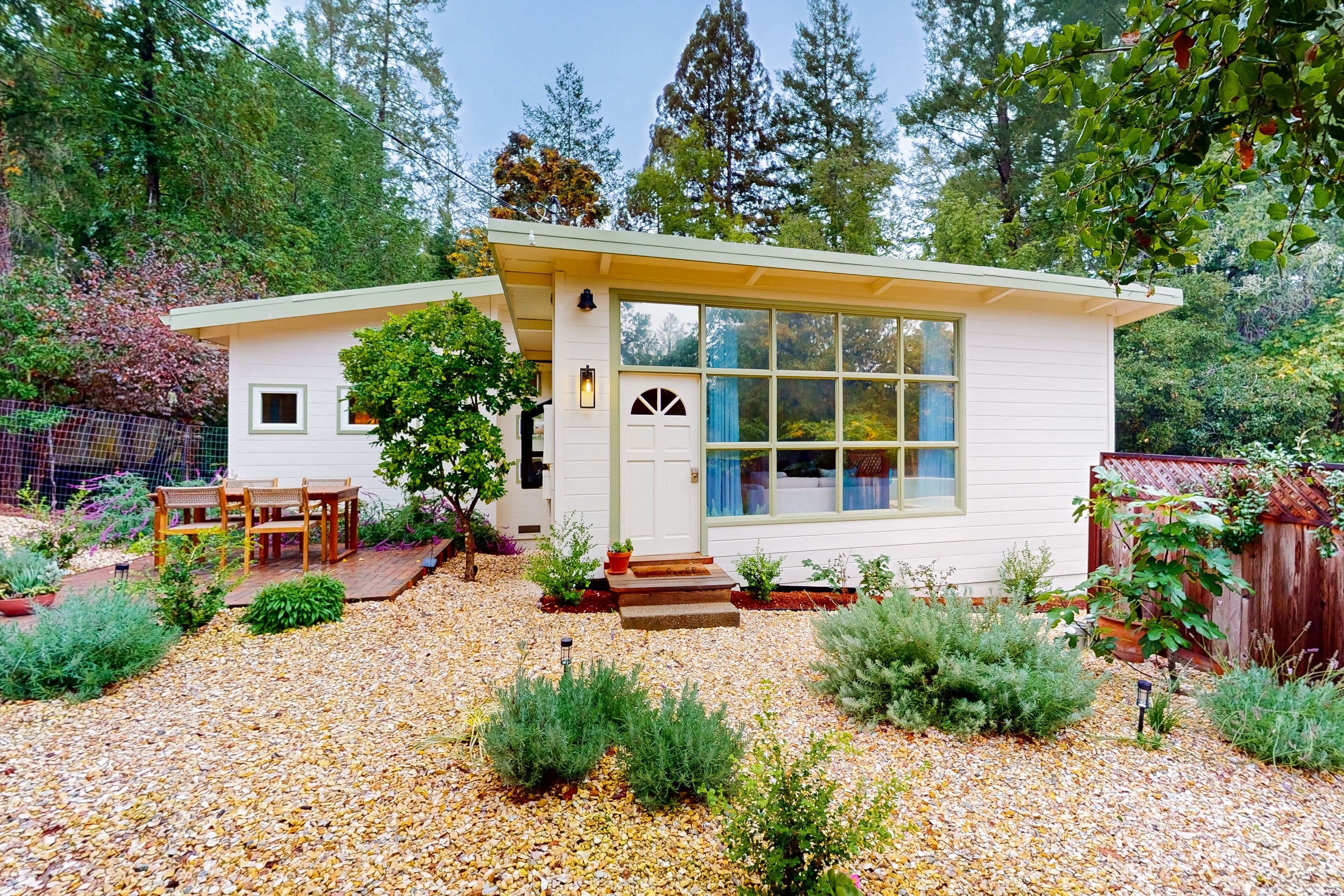 Cozy home in quiet neighborhood with private hot tub, fire pit, & spacious deck