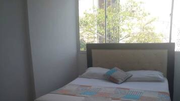 Double Room Single Use | Free WiFi