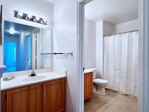 Assecador de cabells i tovalloles