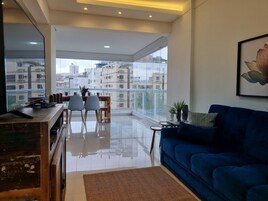 Televisión de pantalla plana