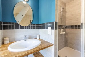 Bathroom - Cottage Kerruer (CHERRUEIX)