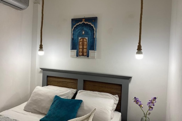 Apartemen | Tirai kedap cahaya, Wi-Fi gratis, dan seprai linen