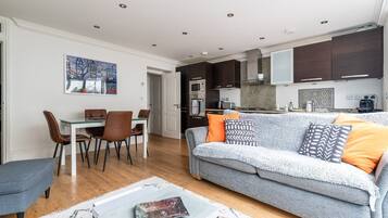 Apartment | Living room