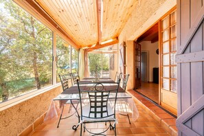 Dining - L'Oustaou Dou Verdoun - Avec grand jardin (Régusse)