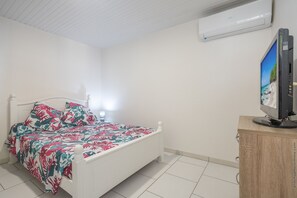 1 多间卧室、熨斗/熨衣板、免费 WiFi、床单