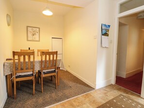 Dining - Rose Cottage (Strathpeffer)