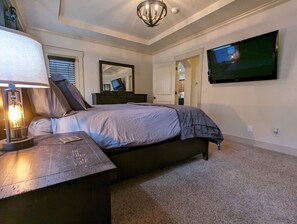 3 Schlafzimmer, Schreibtisch, Bügeleisen/Bügelbrett, kostenloses WLAN