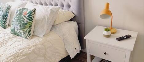 1 habitación, wifi y ropa de cama