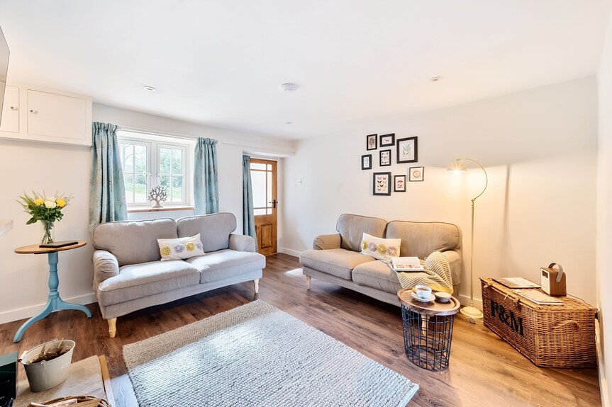 Gorgeous Cottage With Heated Swimming Pool - Dorset