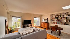 1 bedroom, iron/ironing board, WiFi, bed sheets - Le Marais, rue de Bretagne Square du Temple - Elie Wiesel (Paris)