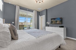 5 chambres, fer et planche à repasser, lit parapluie, Wi-Fi