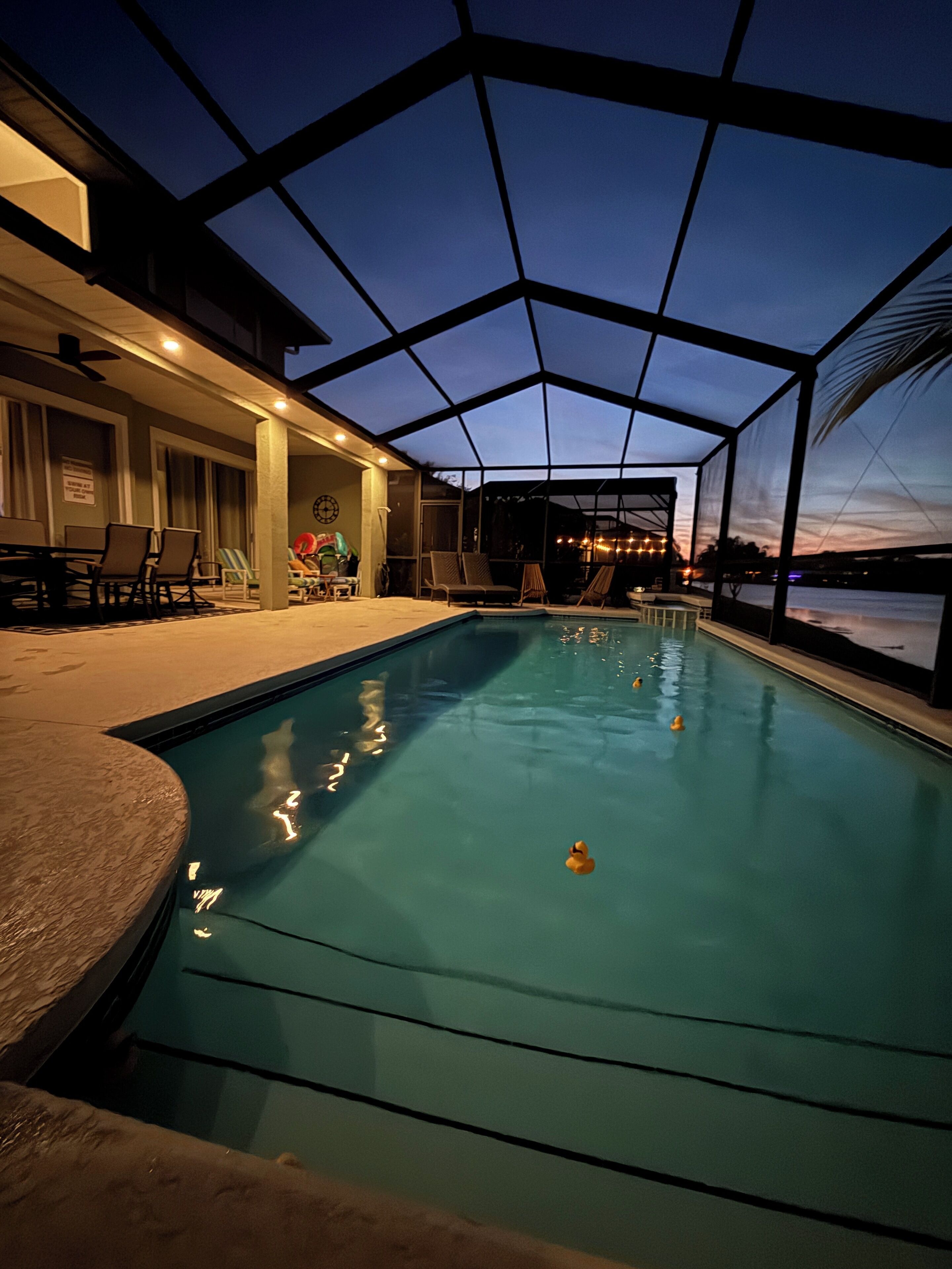 Piscine extérieure, piscine chauffée