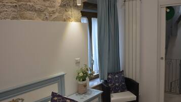 Doppia Comfort | Materassi in memory foam, con arredamento individuale, una scrivania