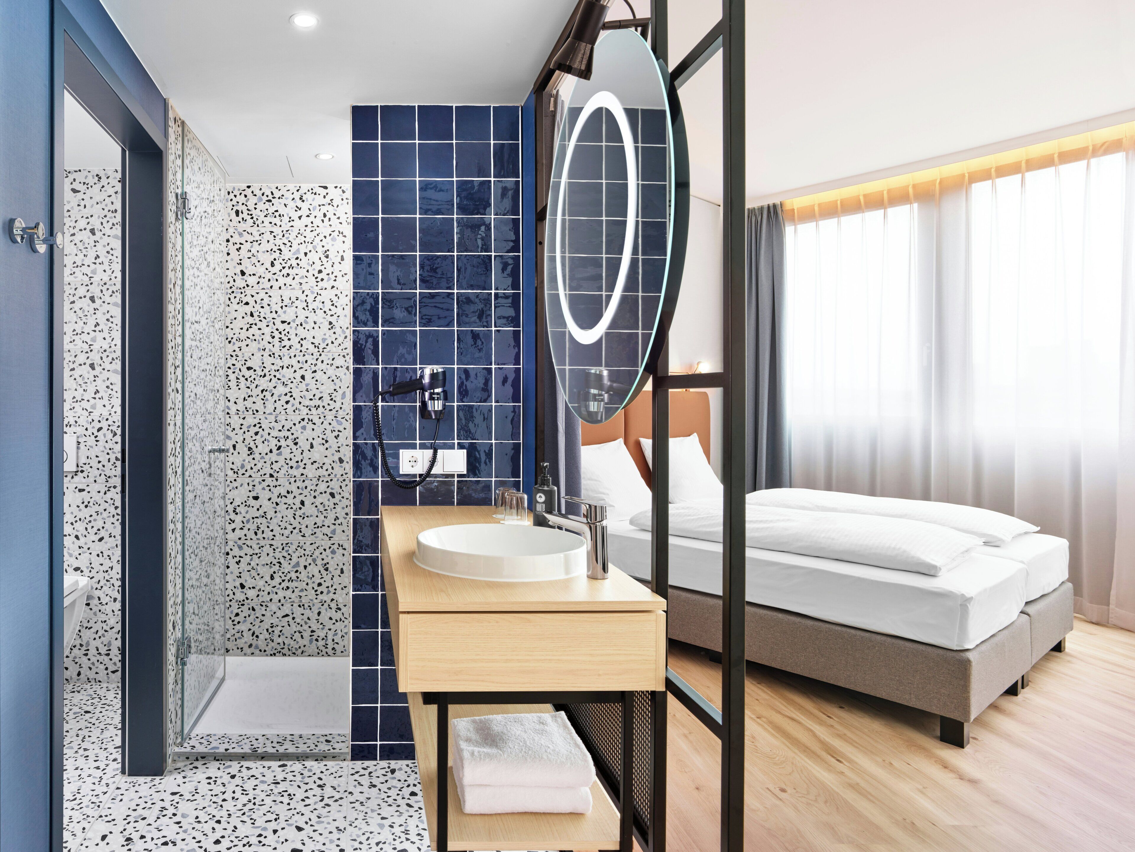 Habitación Deluxe, 1 cama matrimonial | Ropa de cama hipoalergénica, wifi gratis y ropa de cama 