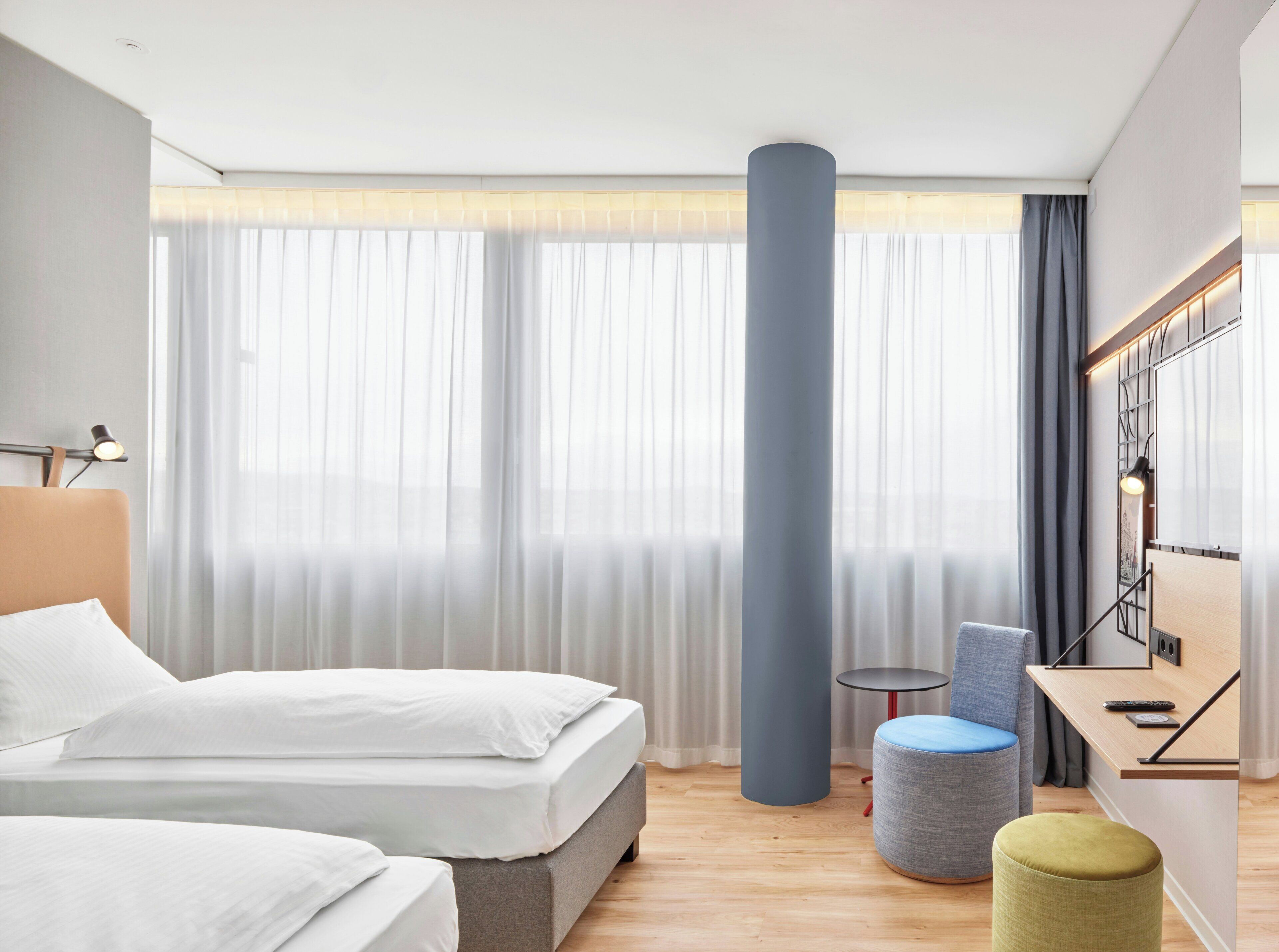 Ropa de cama hipoalergénica, wifi gratis y ropa de cama 