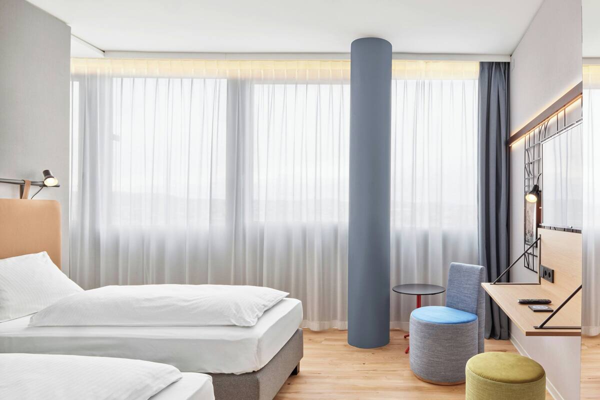 Ropa de cama hipoalergénica, wifi gratis y ropa de cama