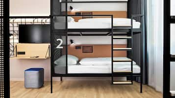 Habitación cuádruple estándar, 1 habitación (Multi-bed room) | Ropa de cama hipoalergénica, wifi gratis y ropa de cama