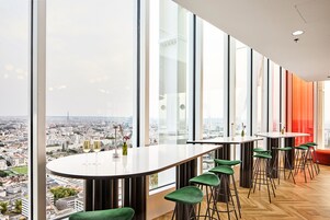 2 bars/lounges, rooftop bar