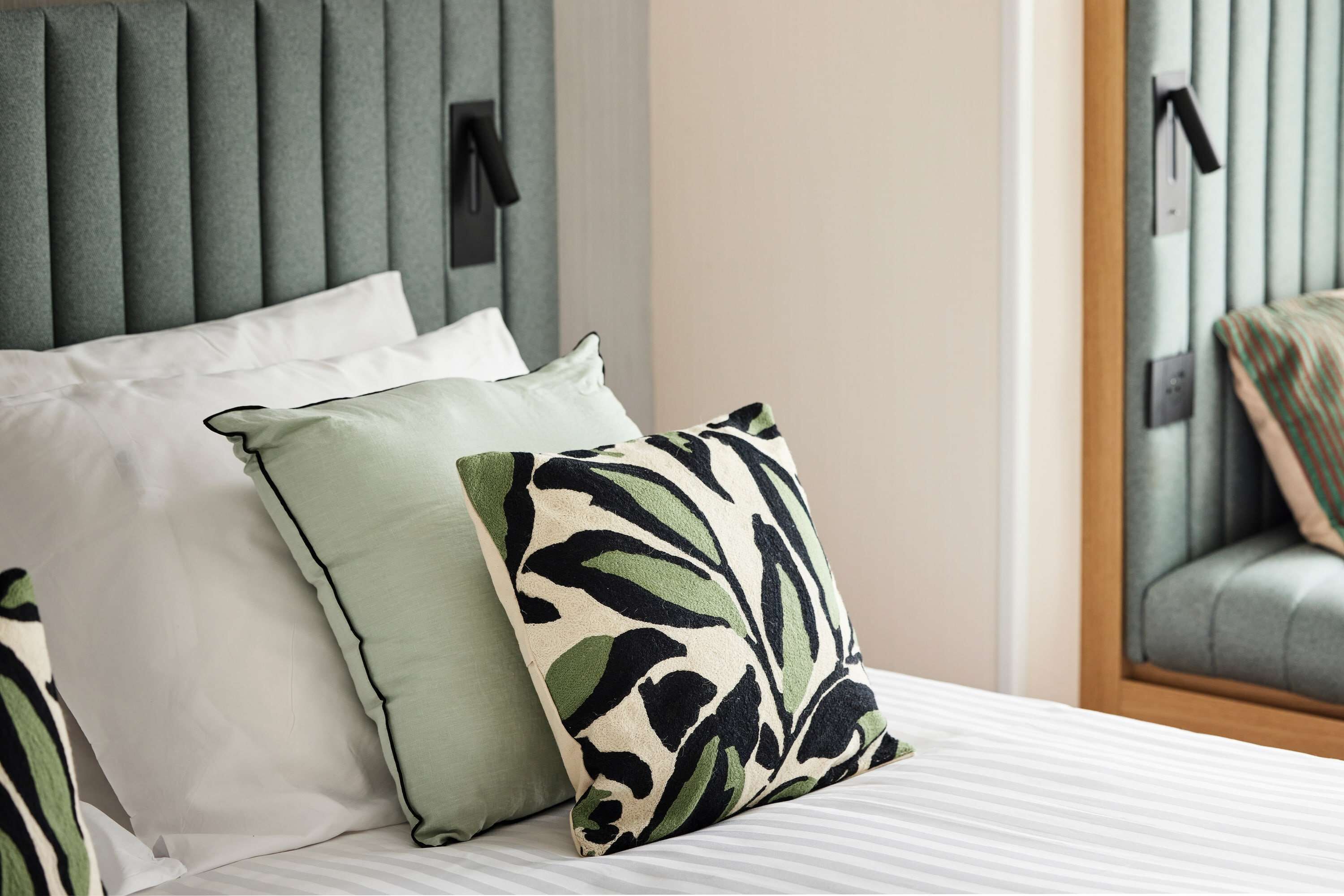 Desk, blackout curtains, soundproofing, free cots/infant beds