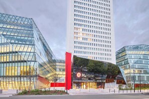 Exterior - H4 Hotel Wyndham Paris Pleyel Resort (Saint-Denis)