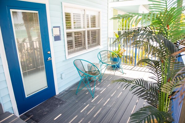 Terrace/patio - The Penthouse at Sunburst Inn (Indian Shores)