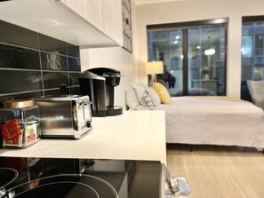 1 bedroom, desk, free WiFi, bed sheets