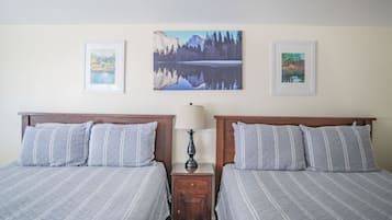 Decoración personalizada, muebles diferentes y wifi gratis