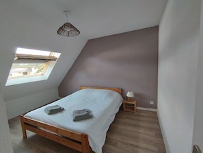 2 bedrooms, travel cot, free WiFi - Jolie Maison de Vacances à 100 m de la Ria, Entre Saint Cado et la Barre D'etel (Plouhinec)
