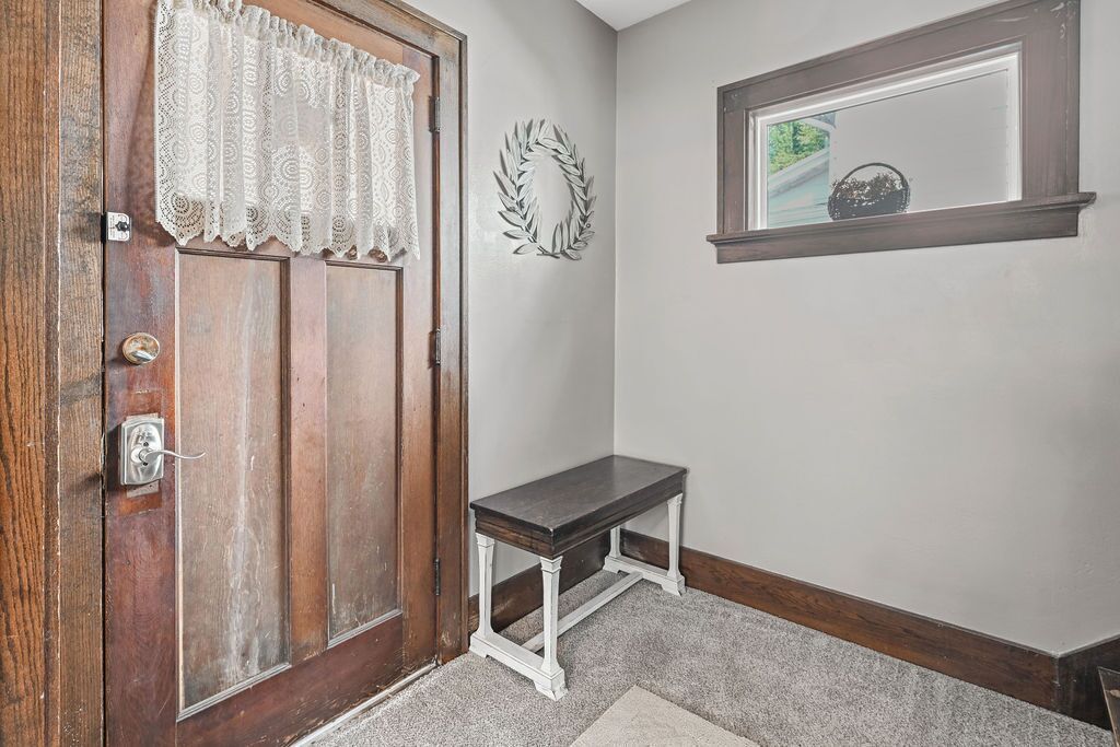 Home Sweet Home 4 bed 2 bath on the North Side of Wausau's Downtown