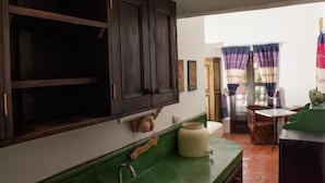 Apartment | Free WiFi, bed sheets - The Bersal House (San Miguel de Allende)