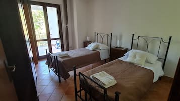 Appartamento panoramico, 2 camere da letto, vista giardino